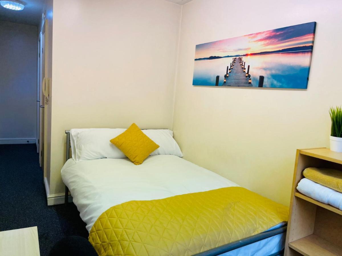 Oyo Sangha House - Short Stays Leicester Buitenkant foto