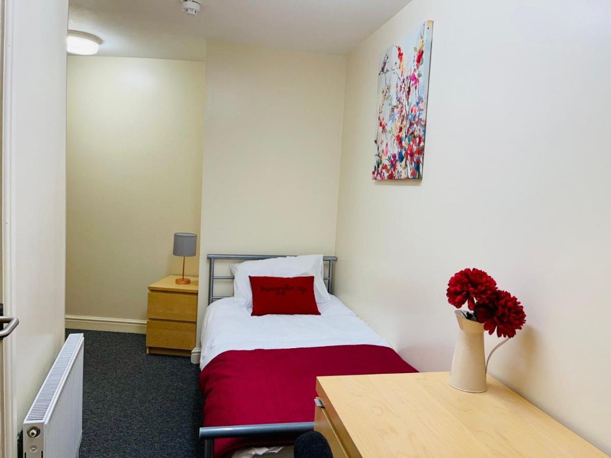 Oyo Sangha House - Short Stays Leicester Buitenkant foto