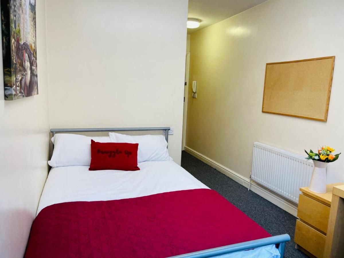 Oyo Sangha House - Short Stays Leicester Buitenkant foto